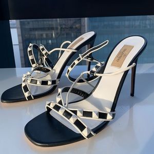SOLD - Valentino Rockstud Free Spike Sandals
